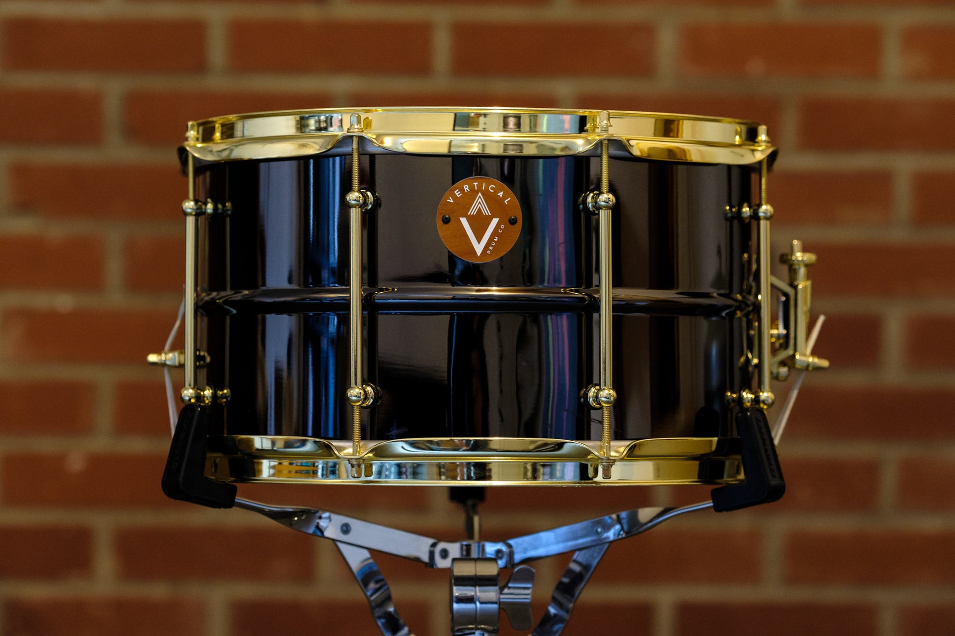 Vertical Drum Co. Chorus 8×14” Beaded Black Nickel/Brass Snare Drum Brass with Trick Throw